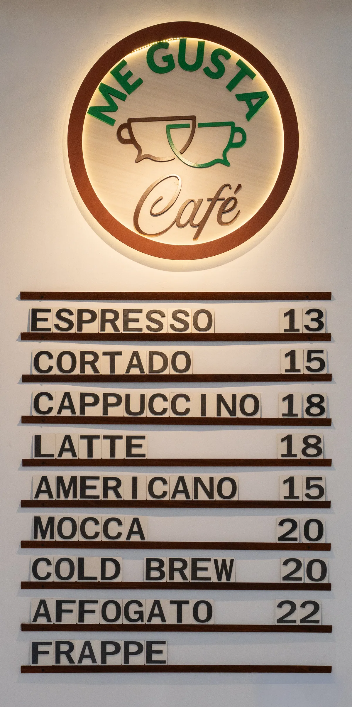 Me Gusta Café menu board